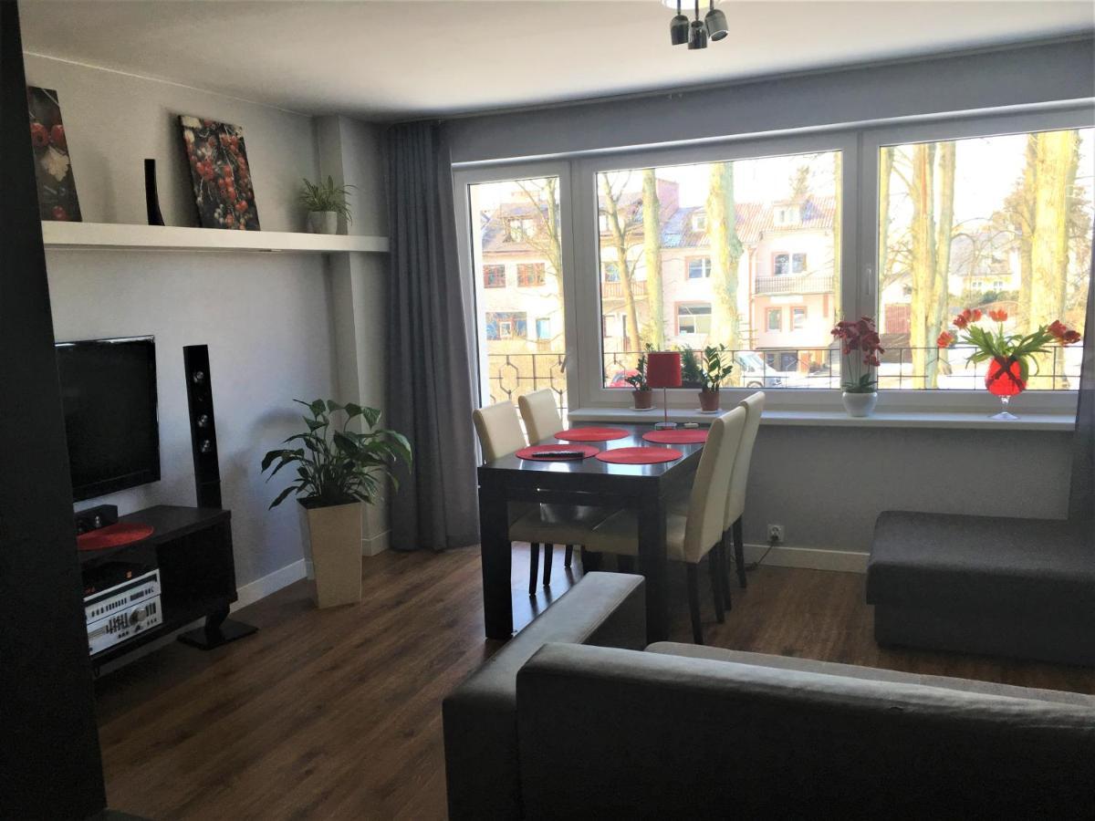 Apartamenty Zacisze كوزتسالين المظهر الخارجي الصورة